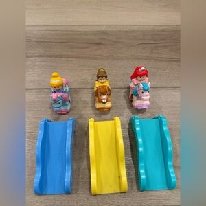 Fisher-Price Little People Klip-Klop Princess Cinderella, Ariel, Belle, Ramps
